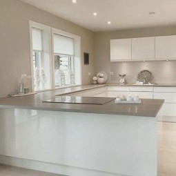 G Shaped Modular Kitchen4