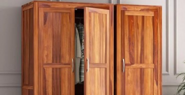 How Are Wooden Wardrobes Manufacturers in Delhi Crafting Personalized Luxury